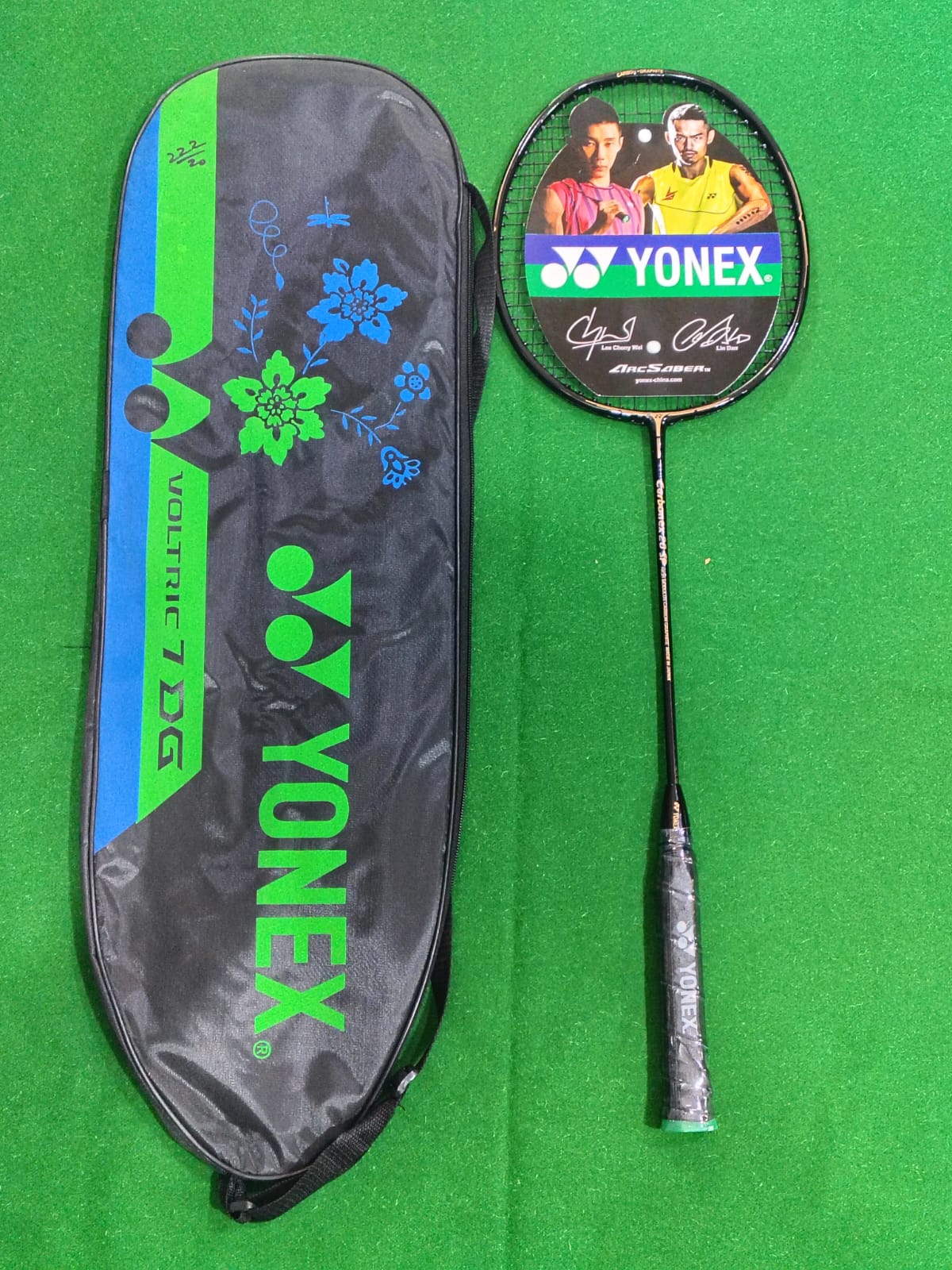 YONEX BADMINTON RACKET