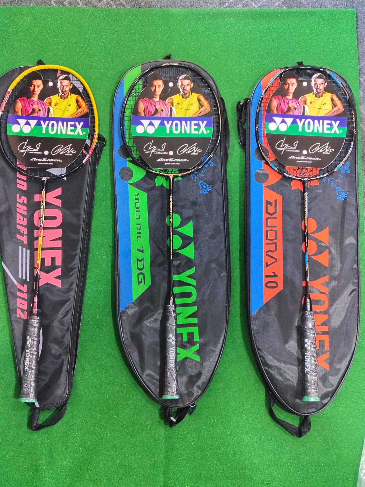 YONEX BADMINTON RACKET