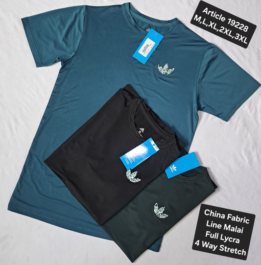 T-Shirt Adidas